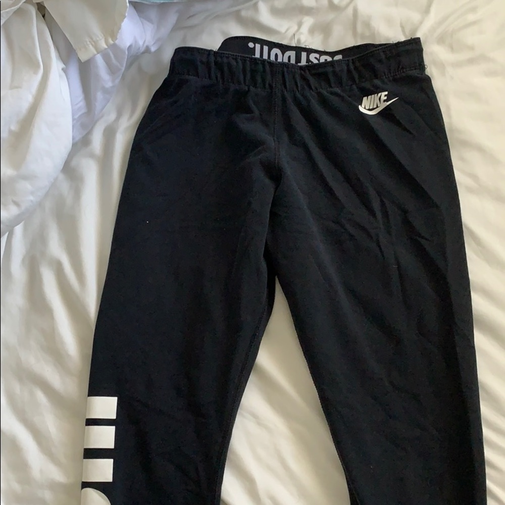 Nike leggings